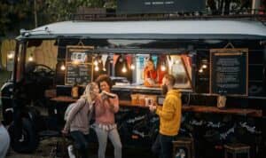 Read more about the article 5 Tips for Opening a Successful Pop-Up Restaurant