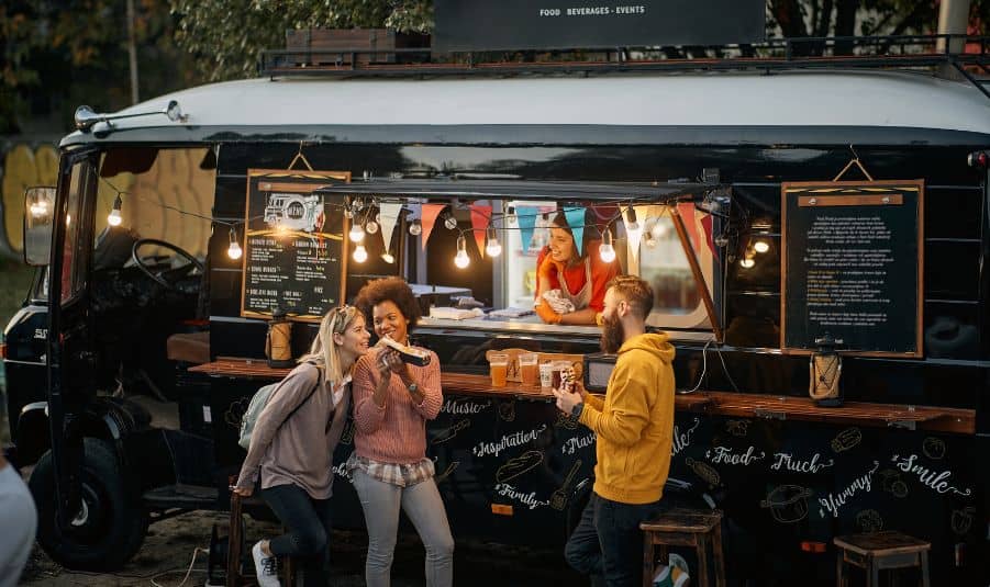 Read more about the article 5 Tips for Opening a Successful Pop-Up Restaurant