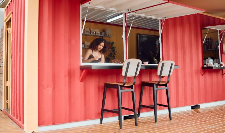 Read more about the article Why Pop-Up Shops Are Gaining Popularity — and Why They’re So Successful