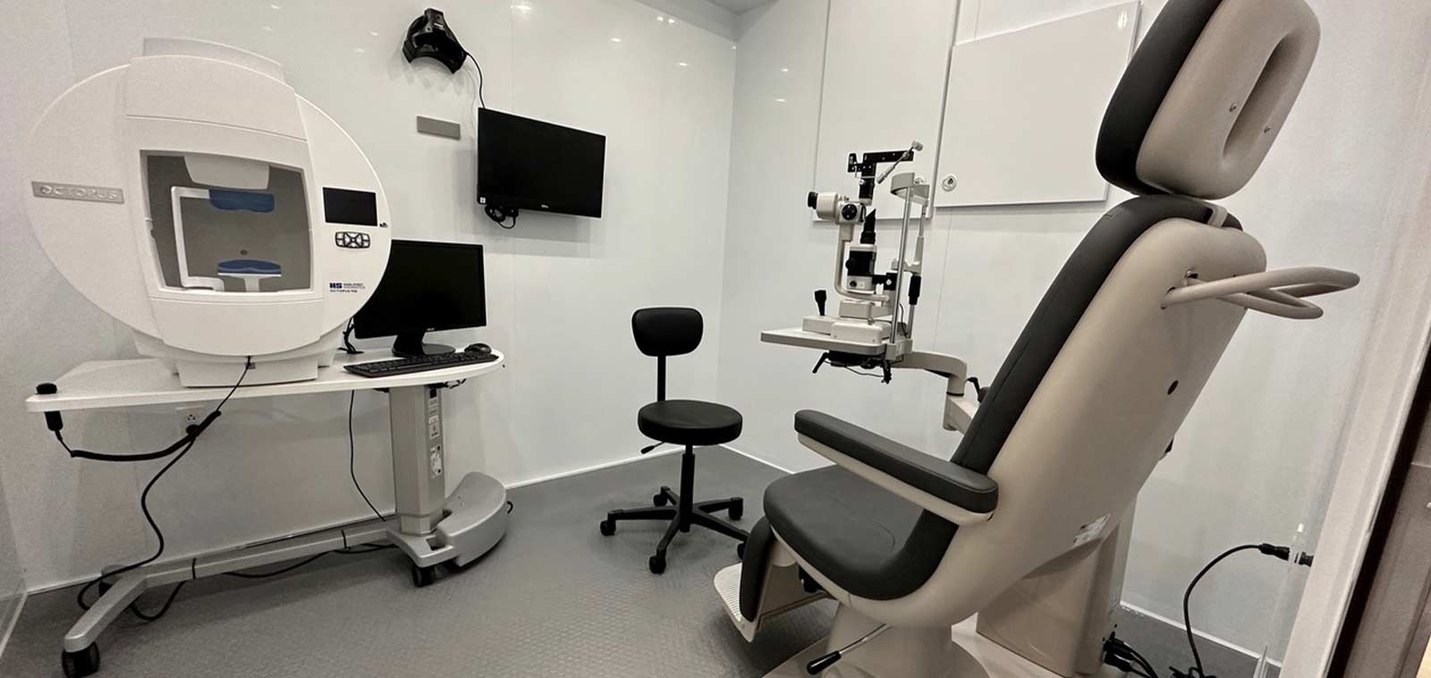 Medical imaging trailers